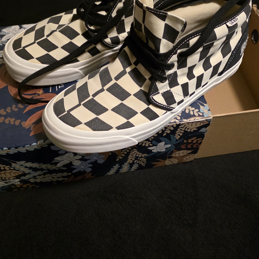 Vans Mens Checkered Black and White Taka Hayashi Chukka 75 LX - Picture 3 of 7